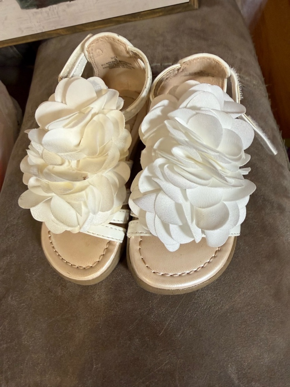 The Children's Place White Flower Dress Sandals